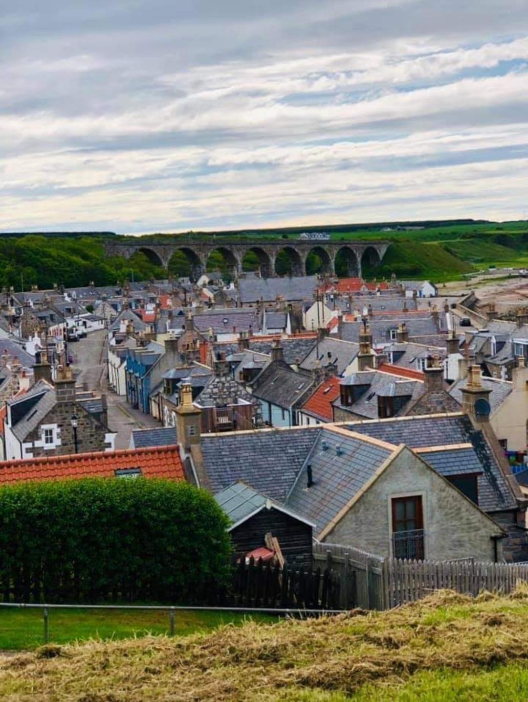 Cullen Holiday Home Exteriér fotografie